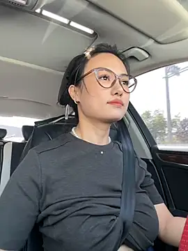 wen521 online show from 12, 9, 2025