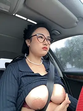 wen521 online show from 28, 9, 2025