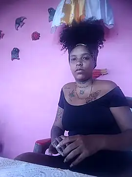 Snapshot of Vale_Nikol21 chatting on 15, 7, 2026 Vale Nikol21 online show from 15, 7, 2026