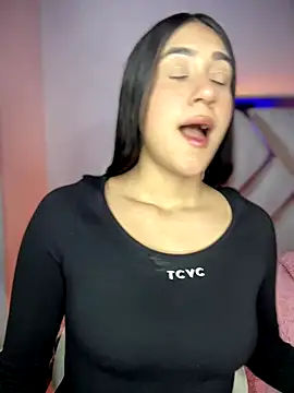 isabela l online show from 28, 9, 2025