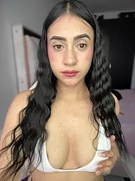 Snapshot of isabela_l chatting on 16, 5, 2026 isabela l online show from 16, 5, 2026