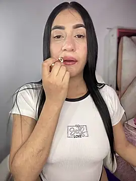 Snapshot of isabela_l chatting on 3, 4, 2026 isabela l online show from 3, 4, 2026