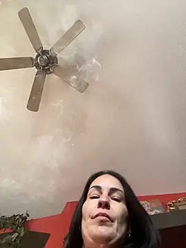 starsaligned online show from 19, 12, 2025