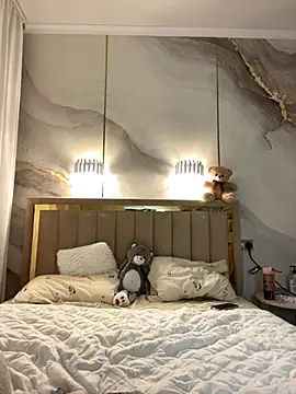 Snapshot of TiffaNoel chatting on 1, 12, 2025 TiffaNoel online show from 1, 12, 2025