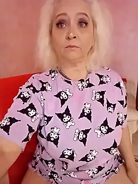 SquirtMilf00 online show from 16, 9, 2025