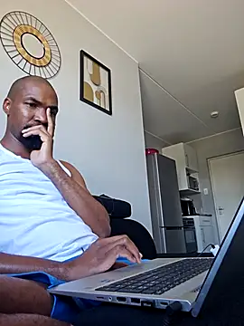 mojaymort online show from 3, 12, 2025