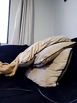 Snapshot of mojaymort chatting on 18, 11, 2025 mojaymort online show from 18, 11, 2025