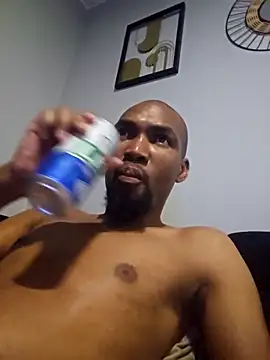 Snapshot of mojaymort chatting on 17, 10, 2025 mojaymort online show from 17, 10, 2025