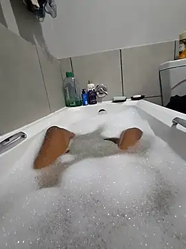 Snapshot of mojaymort chatting on 2, 10, 2025 mojaymort online show from 2, 10, 2025