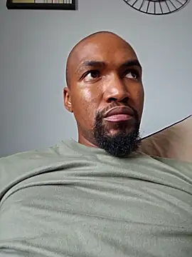 Snapshot of mojaymort chatting on 25, 9, 2025 mojaymort online show from 25, 9, 2025