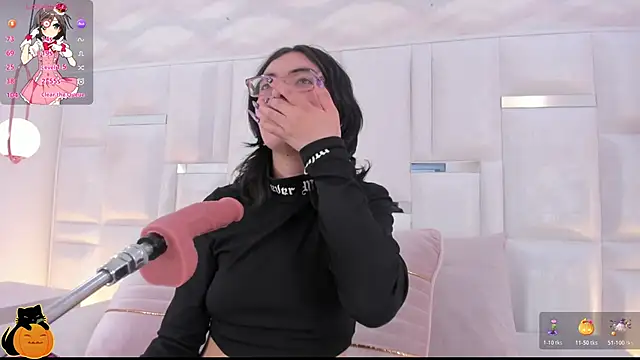 Im Molly Angel online show from 18, 10, 2025