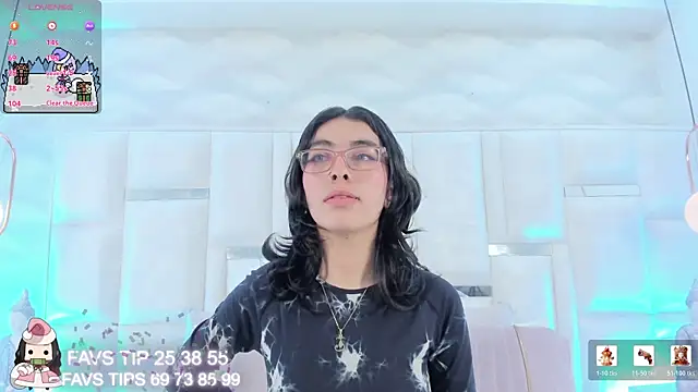 Im Molly Angel online show from 6, 1, 2026