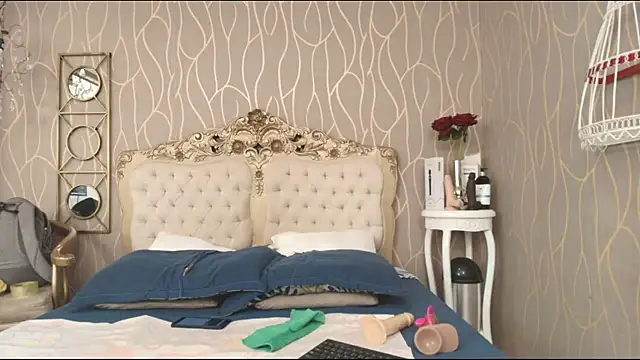 Snapshot of katybrownss chatting on 29, 9, 2025 katybrownss online show from 29, 9, 2025