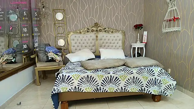 Snapshot of katybrownss chatting on 17, 10, 2025 katybrownss online show from 17, 10, 2025