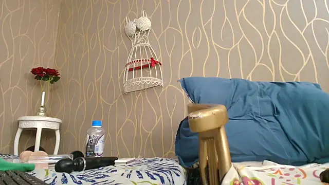 Snapshot of katybrownss chatting on 29, 10, 2025 katybrownss online show from 29, 10, 2025