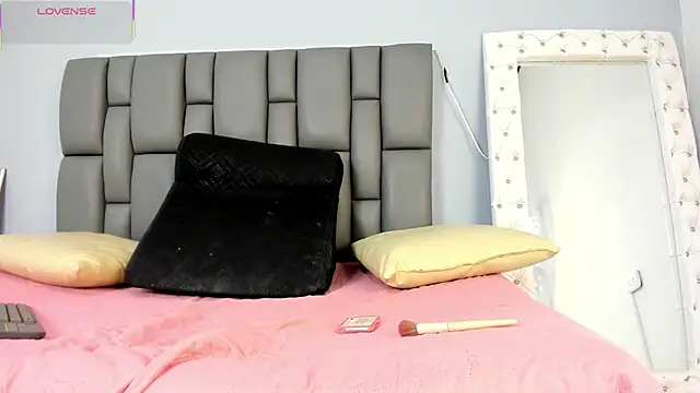  jasmine blush online show from 28, 9, 2025