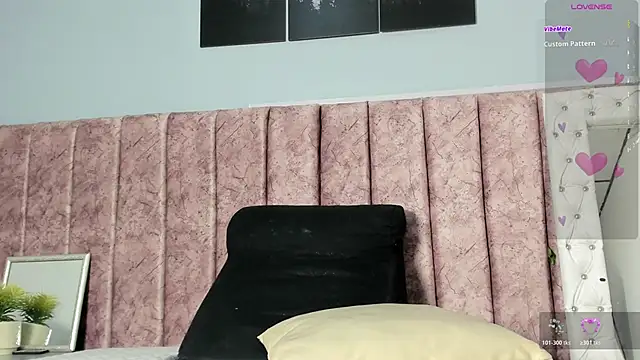  jasmine blush online show from 10, 11, 2025