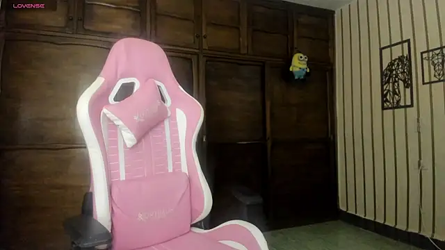 Luisa Red online show from 15, 4, 2026