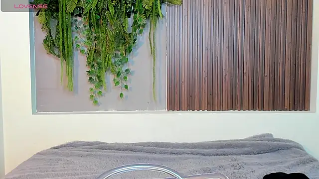 Dakotaferreti online show from 30, 9, 2025