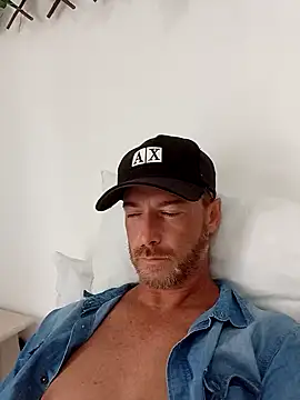 Snapshot of Loiroatv36 chatting on 9, 2, 2026 Loiroatv36 online show from 9, 2, 2026