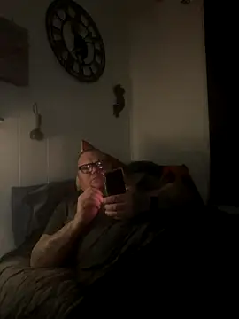 GingerSnap4444 online show from 11, 11, 2025