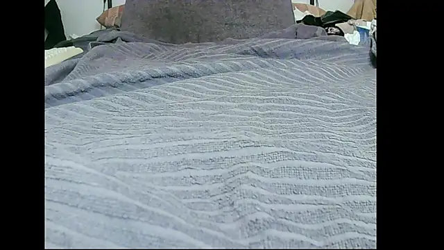 Snapshot of santinini2 chatting on 12, 9, 2025 santinini2 online show from 12, 9, 2025