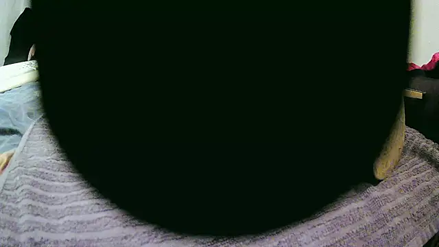 Snapshot of santinini2 chatting on 15, 10, 2025 santinini2 online show from 15, 10, 2025