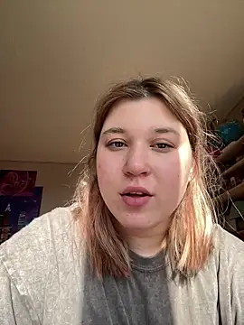 Kemeli008 online show from 9, 10, 2025