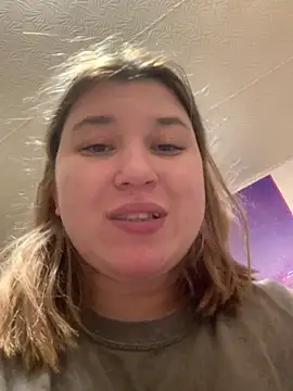 Kemeli008 online show from 5, 10, 2025