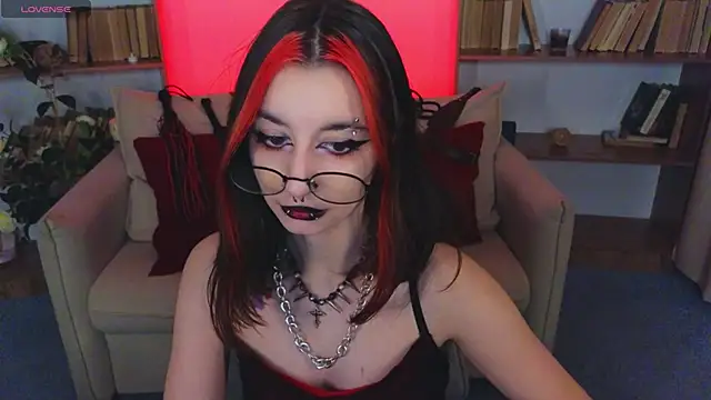 Mistress  Marcelline online show from 22, 11, 2025