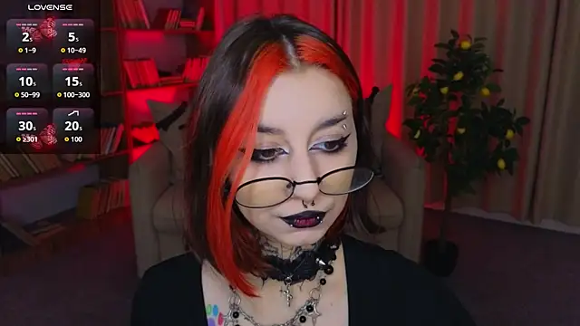 Mistress  Marcelline online show from 27, 5, 2026