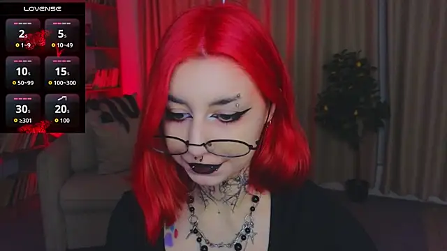 Snapshot of Mistress__Marcelline chatting on 30, 6, 2026 Mistress Marcelline online show from 30, 6, 2026