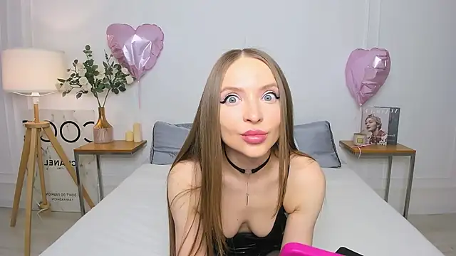 OliviaWilsonxxx online show from 21, 4, 2026