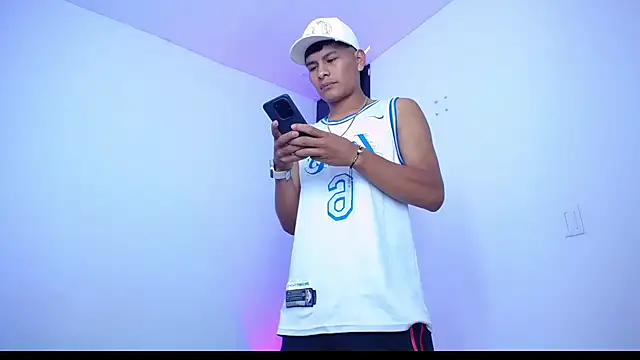 JHORDAN GADIEL936 online show from 1, 10, 2025