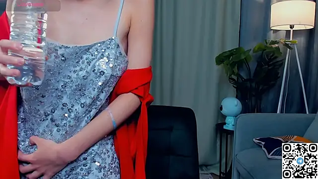 EdlinGathright online show from 13, 11, 2025