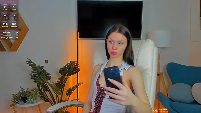 Cherry   Kiss online show from 3, 12, 2025