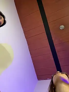 roxanne 03 online show from 4, 10, 2025