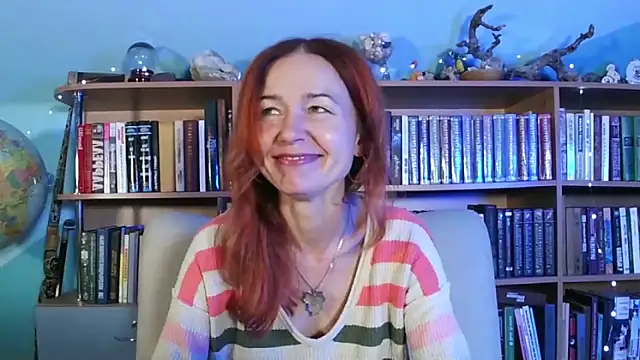 Foxilady357 online show from 11, 11, 2025