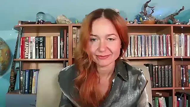 Foxilady357 online show from 30, 9, 2025