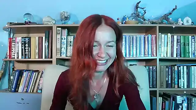 Foxilady357 online show from 12, 7, 2026