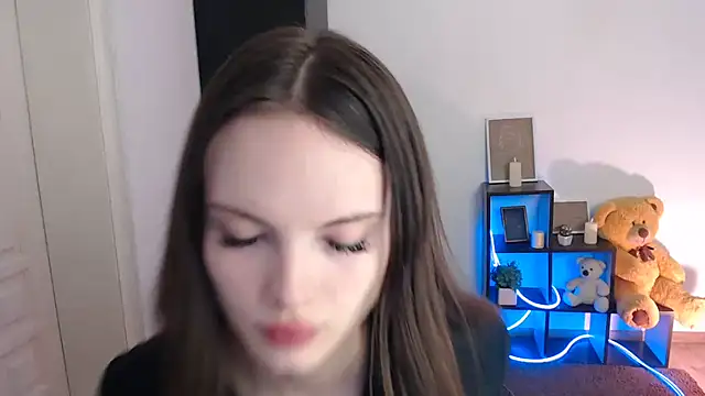 Ariella ari online show from 1, 11, 2025