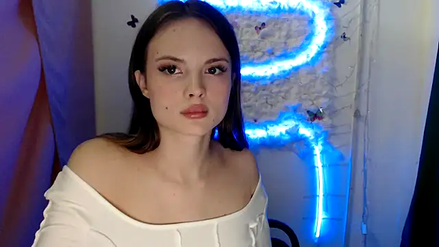 Ariella ari online show from 26, 9, 2025