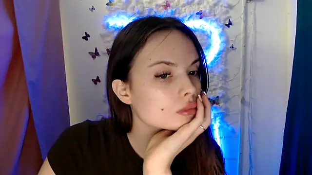 Ariella ari online show from 2, 10, 2025