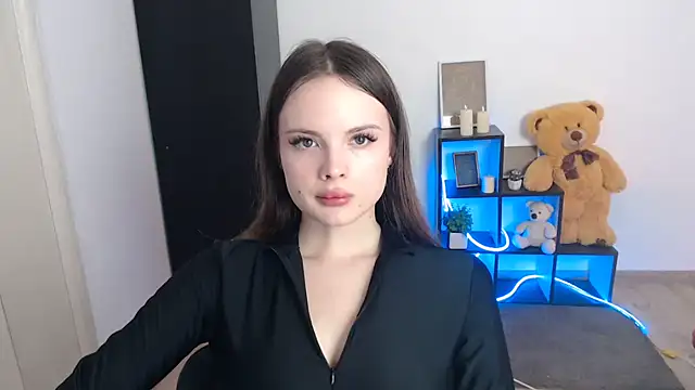 Ariella ari online show from 24, 10, 2025