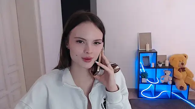 Ariella ari online show from 17, 11, 2025