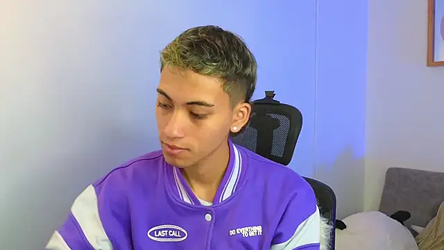 yulian vasquez online show from 7, 10, 2025