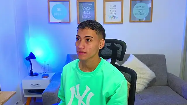 yulian vasquez online show from 10, 1, 2026