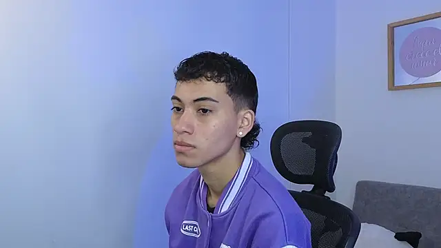 yulian vasquez online show from 22, 9, 2025