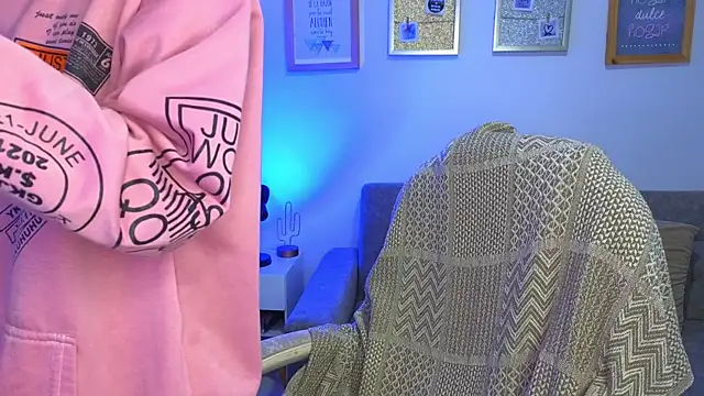 yulian vasquez online show from 3, 12, 2025