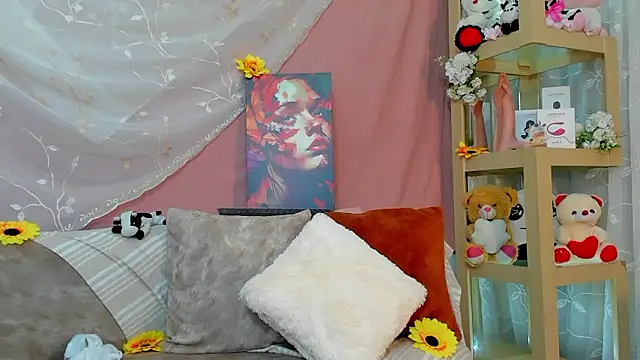 LoganTwink18 online show from 9, 3, 2026